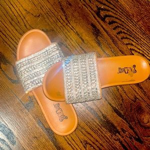 Show off that Pedi!